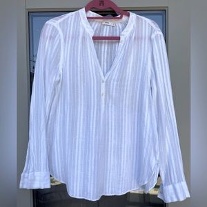 Vince white lightweight cotton long sleeve shirt . Sz 6